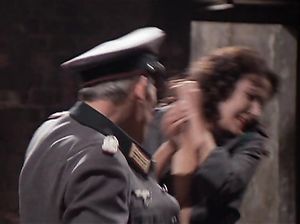 Порно с сюжетом Последняя оргия Гестапо [1977]