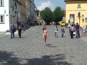 Гуляют По Улице - Смотреть Бесплатно Онлайн Порно Видео
