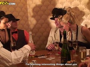 Костюмированная русская секс вечеринка
